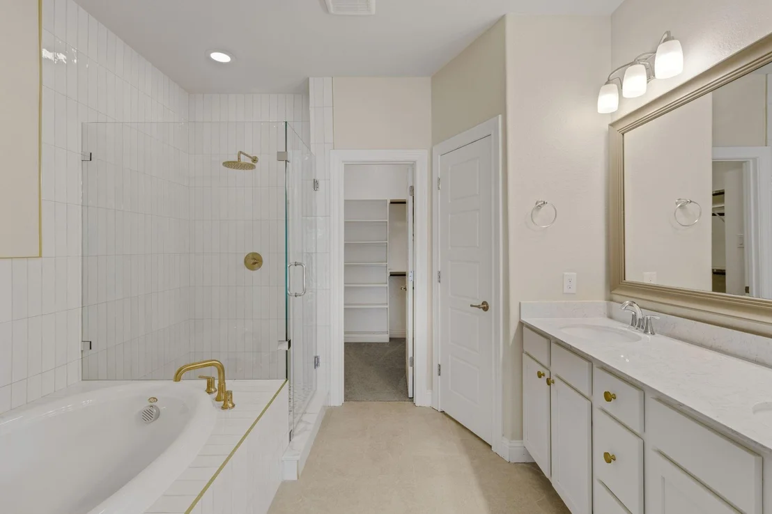 Photo of 1002 Shepherd Oaks Drive