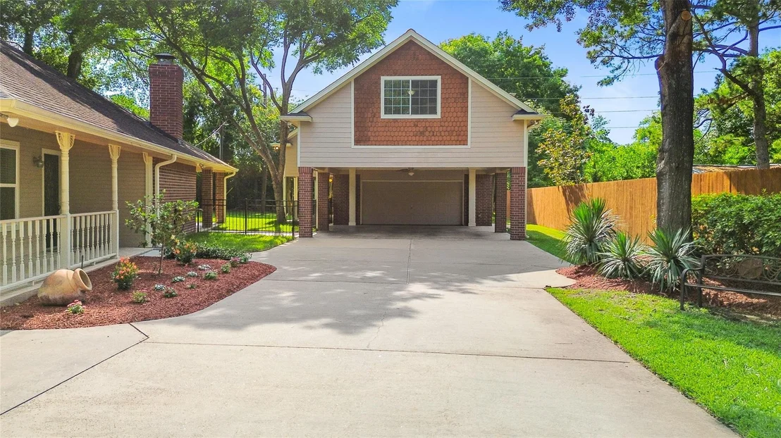 Photo of 12315 Adams Run Drive