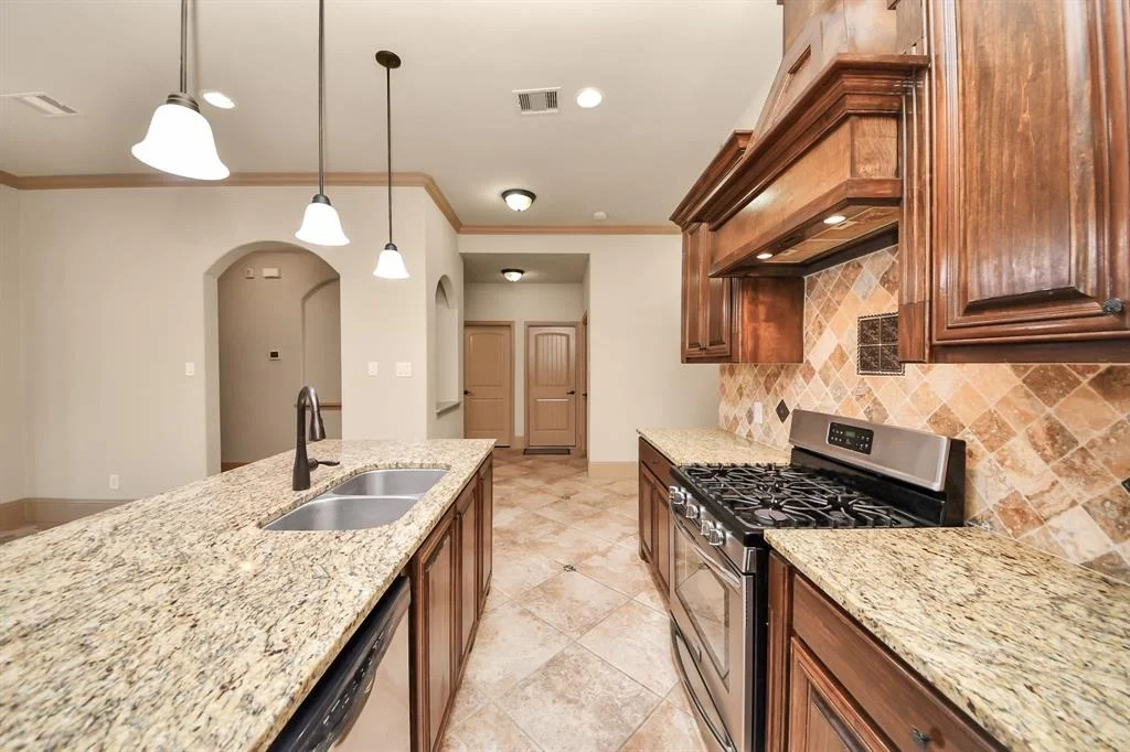 Photo of 6051 Woodview Drive