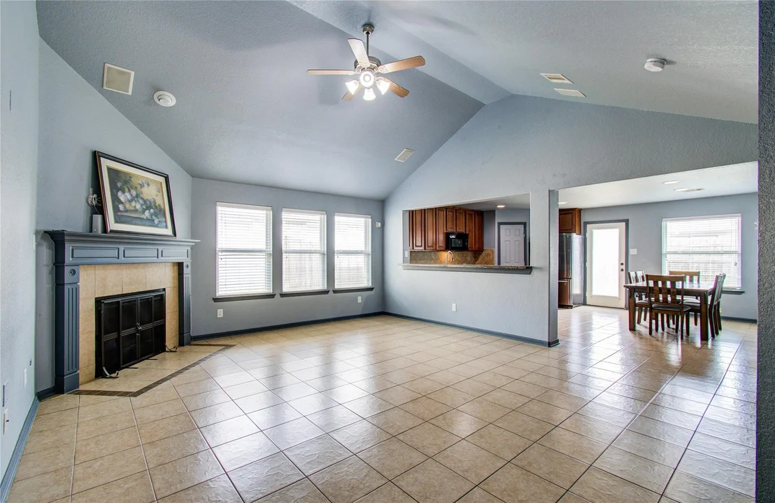 Photo of 1805 Foxglove Drive