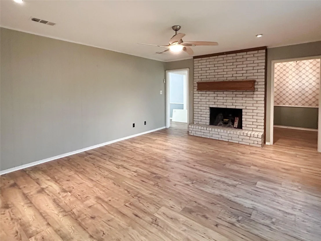 Photo of 6132 Fox Ridge Drive