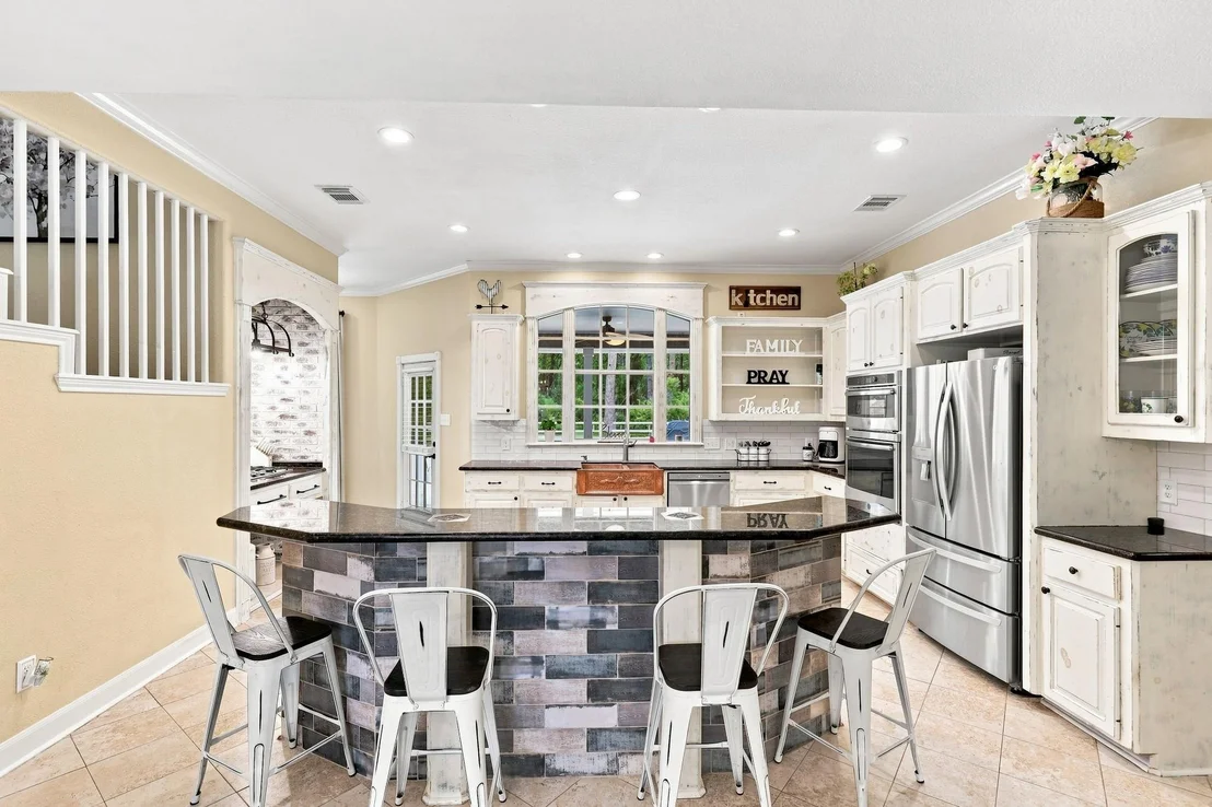 Photo of 7210 Pine Drive