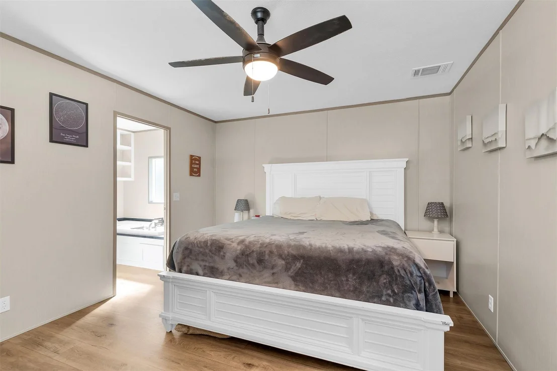 Photo of 622 Lake Shore Drive