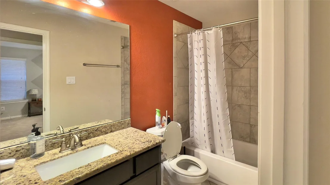 Photo of 21618 Ivory Gate Lane