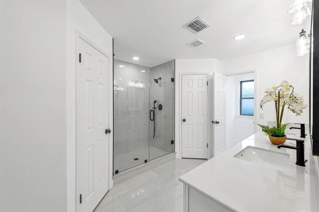 Photo of 7911 Portal Drive