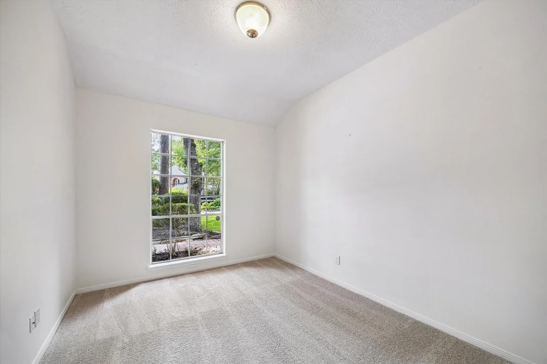 Photo of 30 Skyland Place