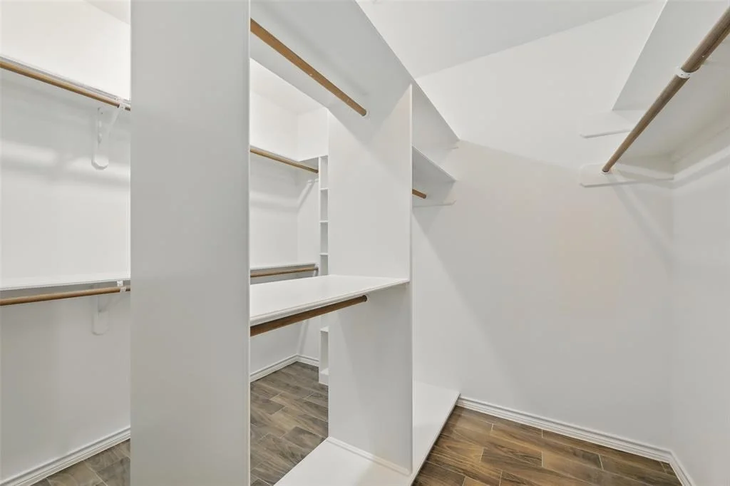 Photo of 723 Valley Commons Drive