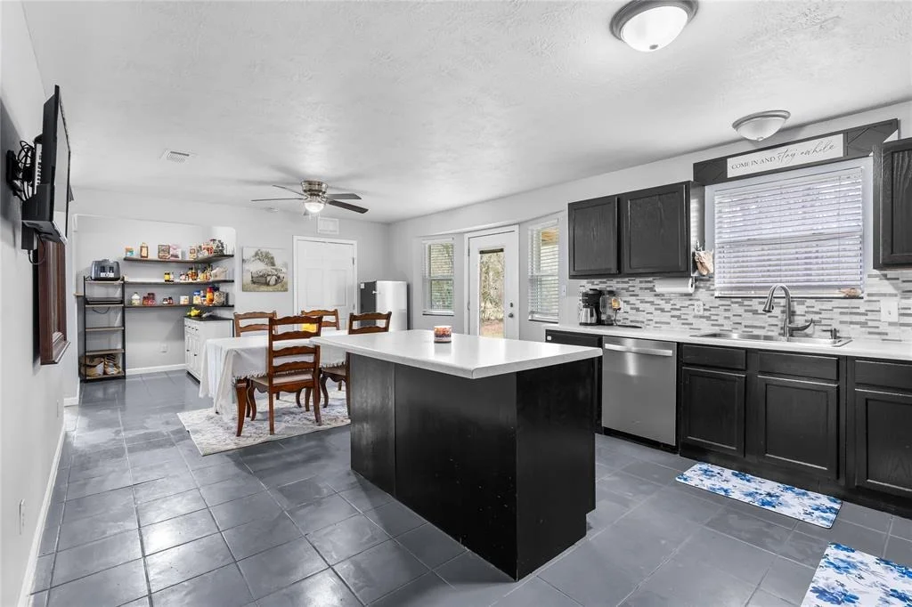 Photo of 150 Hulon Drive