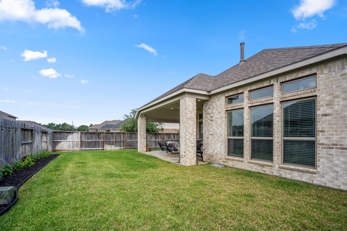 Photo of 19427 Gray Mare Drive