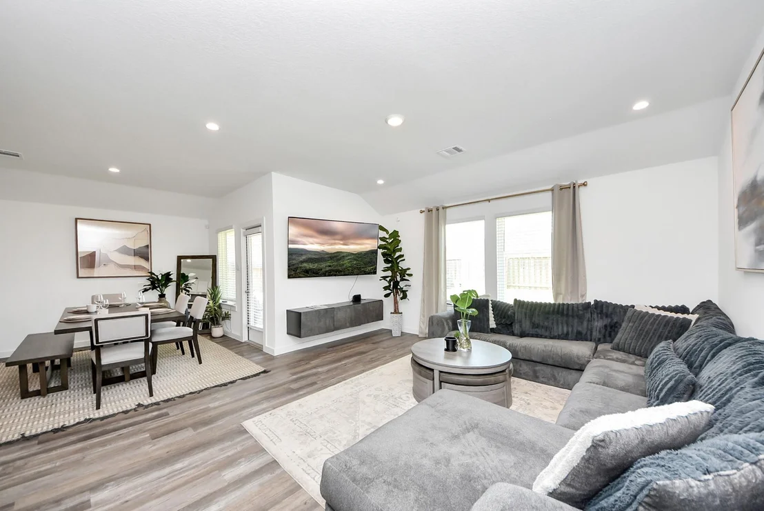 Photo of 1122 Desert Willow Drive
