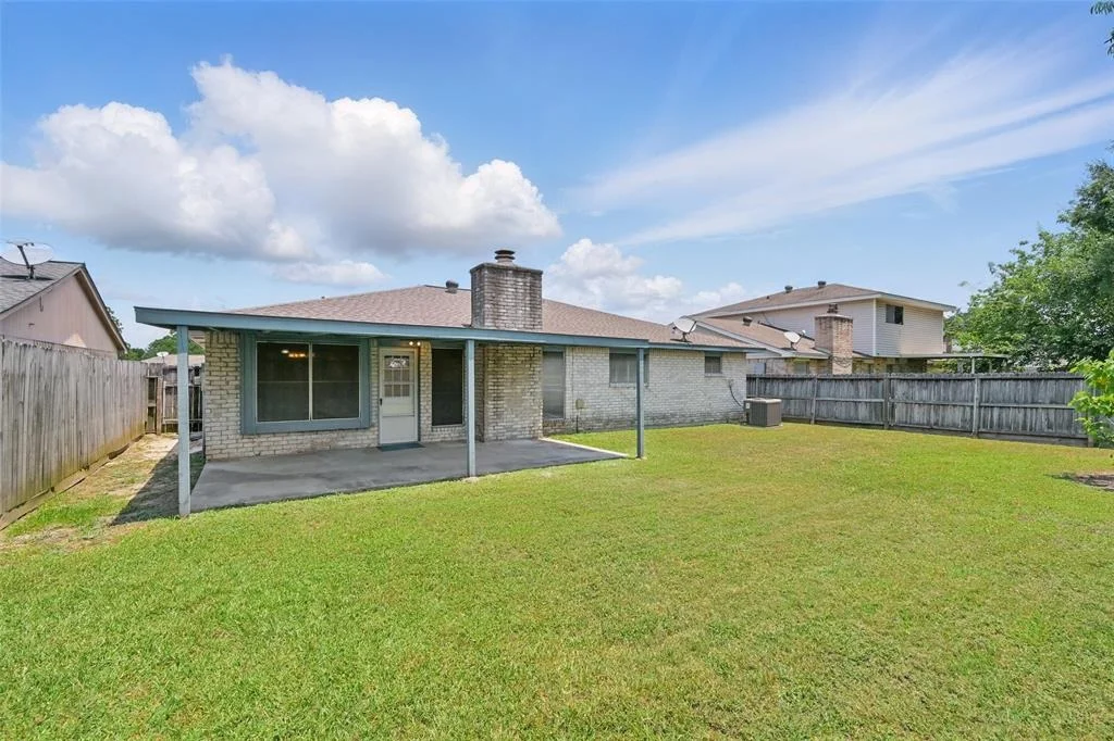 Photo of 10119 Peachridge Drive