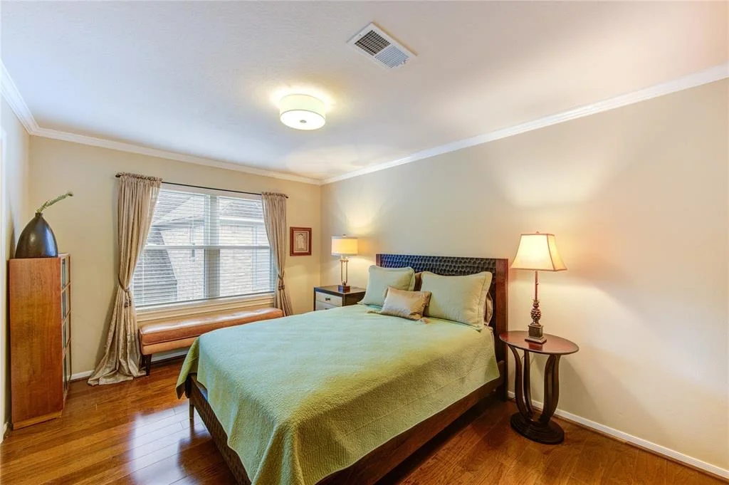 Photo of 5523 Honor Drive