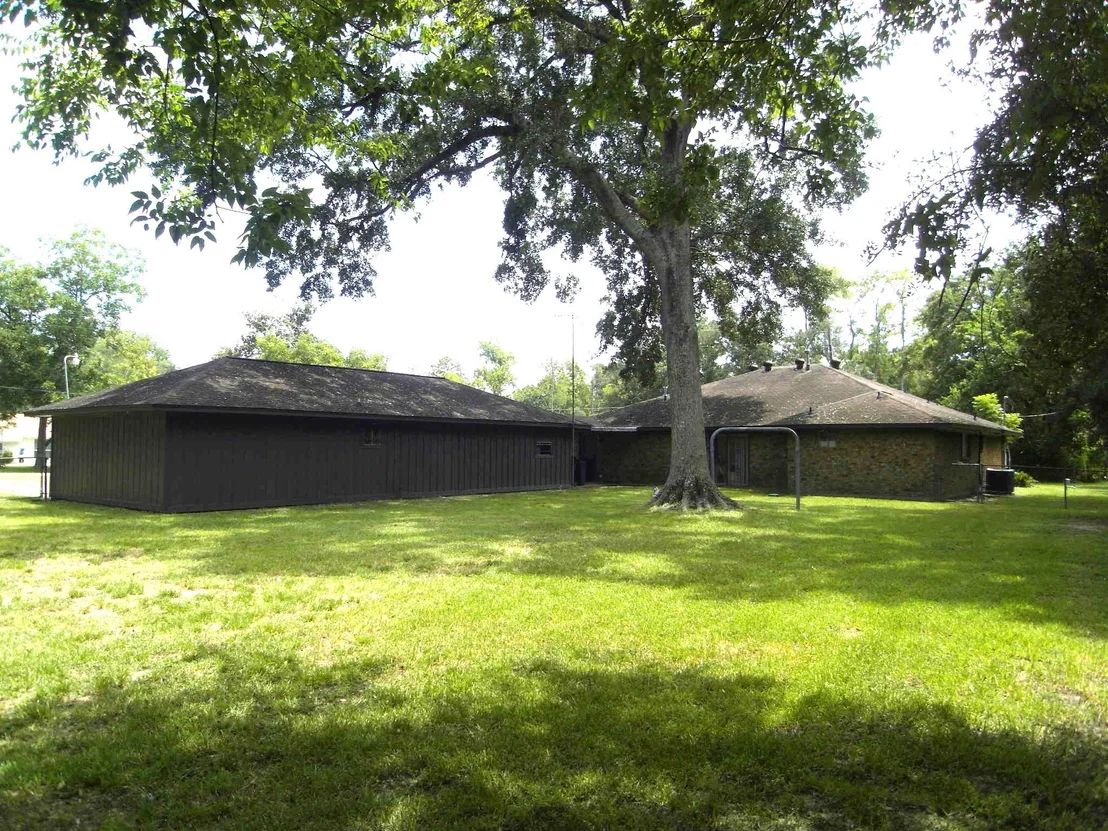 Photo of 9102 Burger Lane