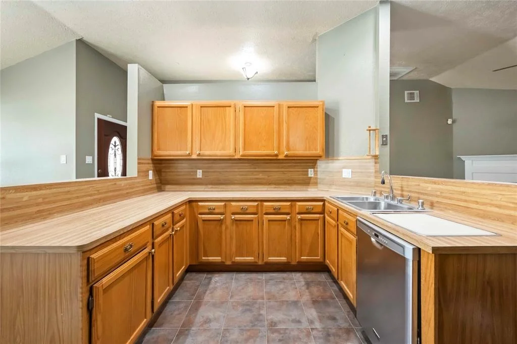 Photo of 807 Northaire Drive