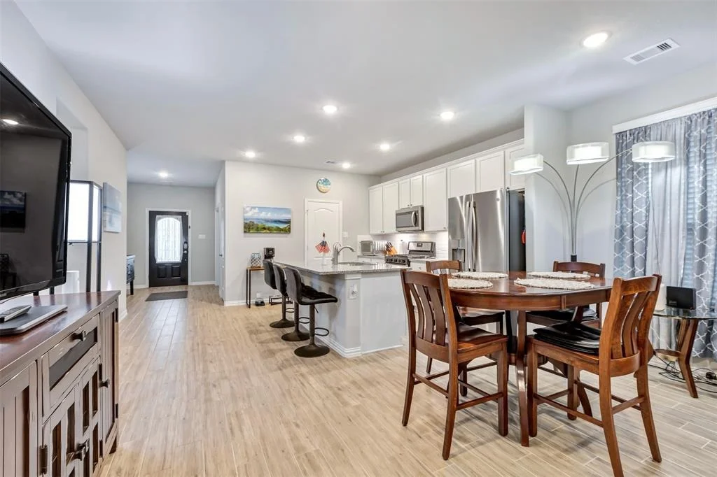 Photo of 31414 Conover Drive