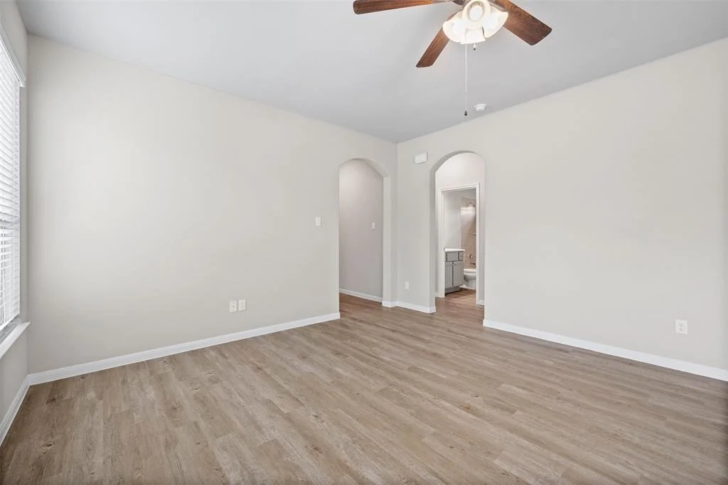 Photo of 204 Emerald Thicket Lane