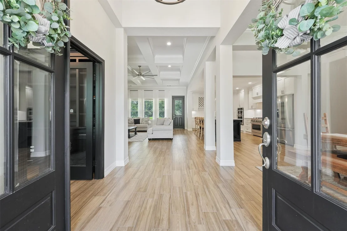Photo of 18122 Cooper Road