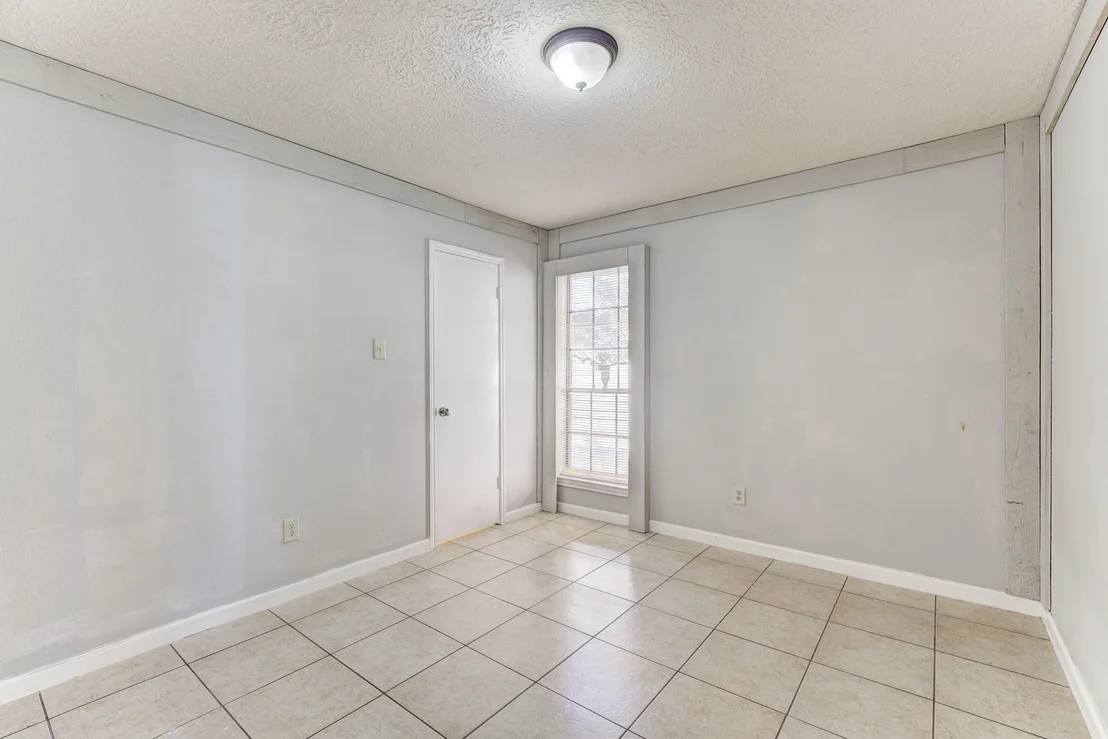 Photo of 16134 Beechnut Street