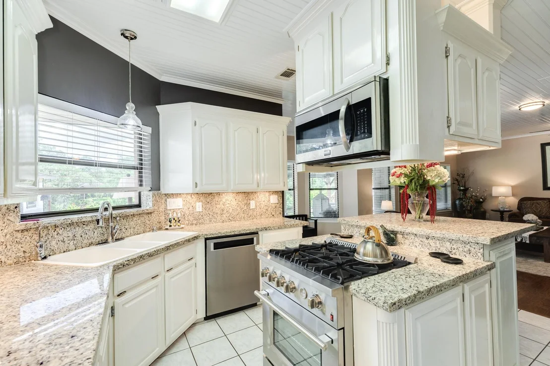 Photo of 41 Robinhood Lane