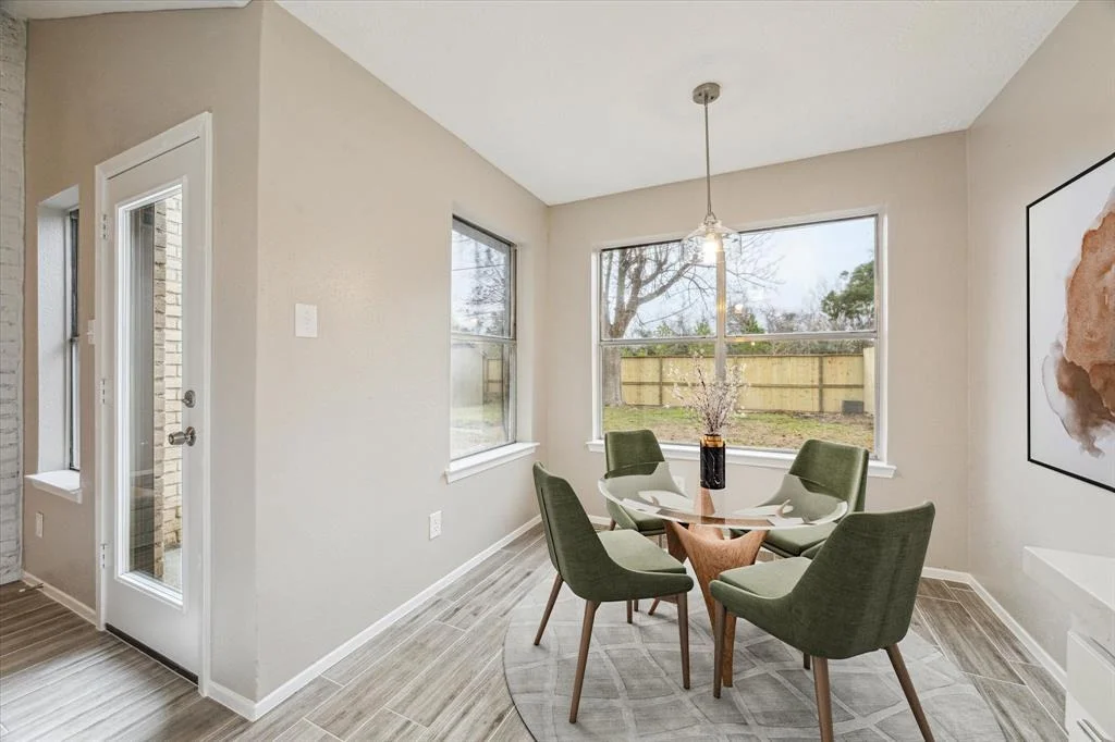 Photo of 16111 Windom Drive