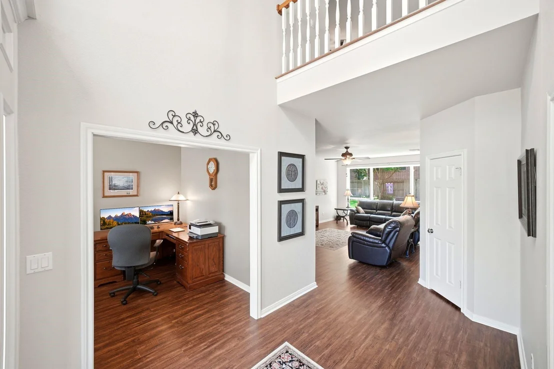 Photo of 1014 Pinewood Lane