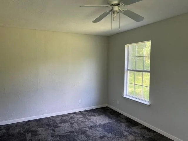 Photo of 4048 N Oak Forest Drive