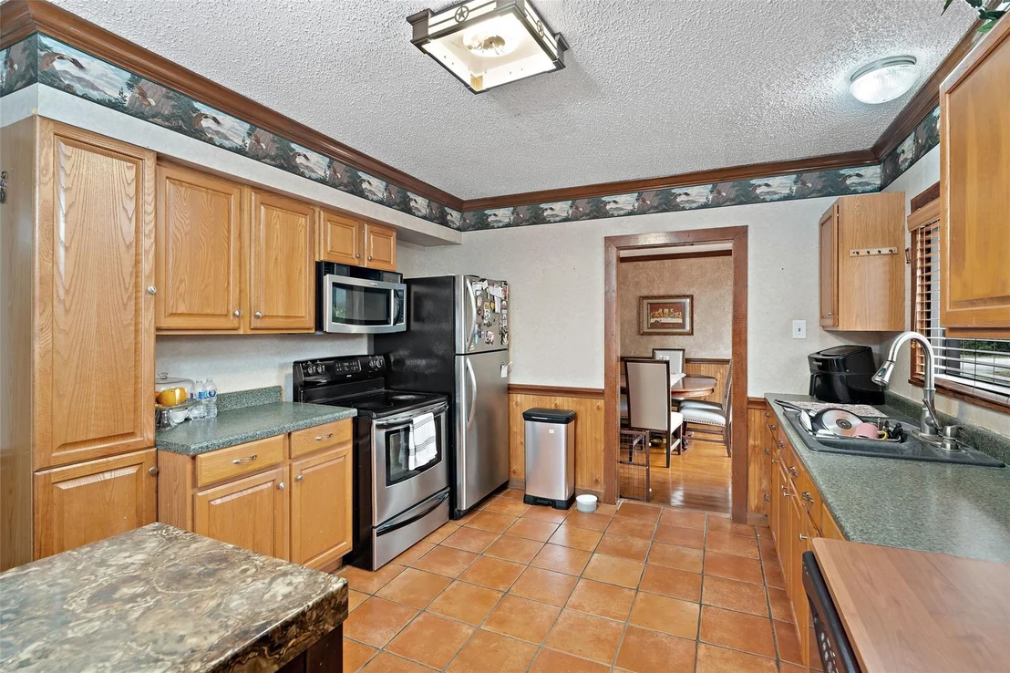 Photo of 7438 Wright Road