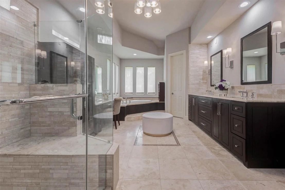 Photo of 1110 Lake Grayson Drive
