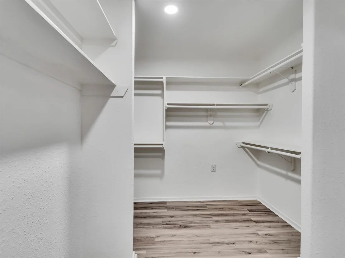 Photo of 28085 Morton Road