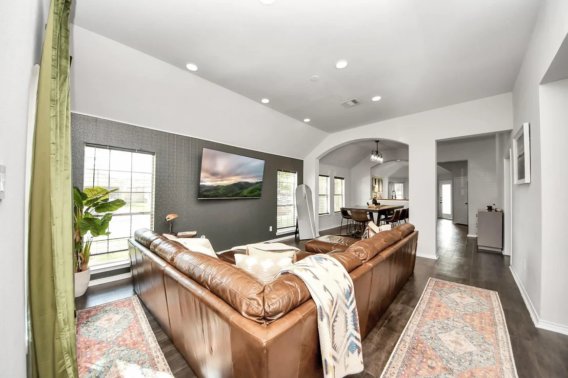 Photo of 9210 Sunlit Park Drive