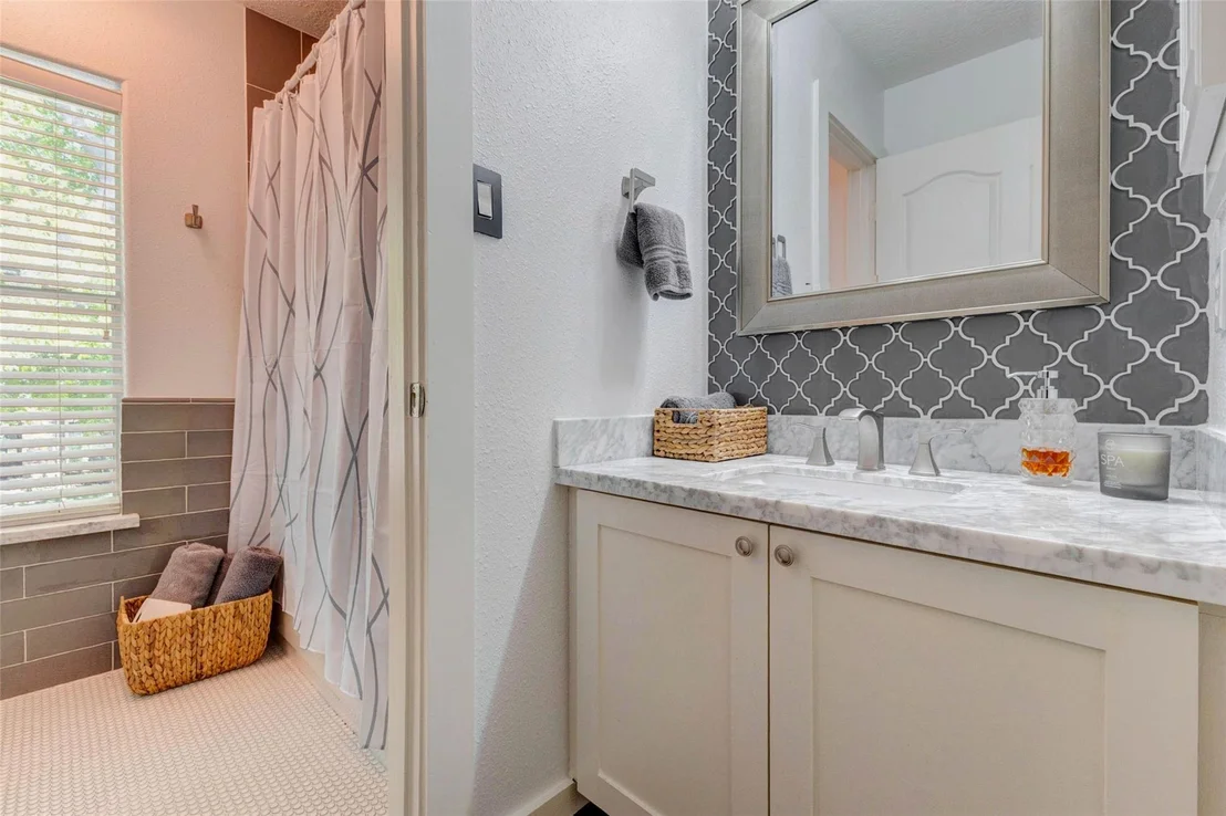 Photo of 1519 Darnley Lane