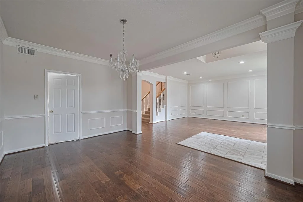 Photo of 1327 W Forest Drive
