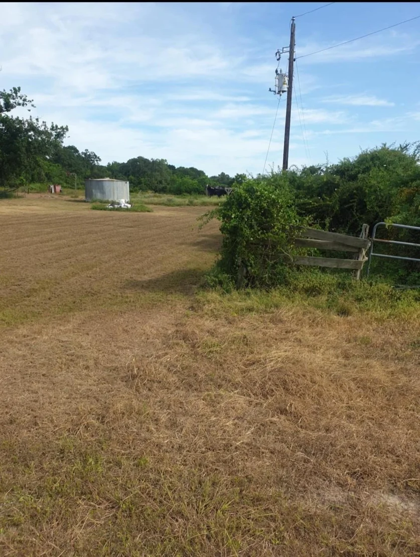 Photo of 885 Bullock Road