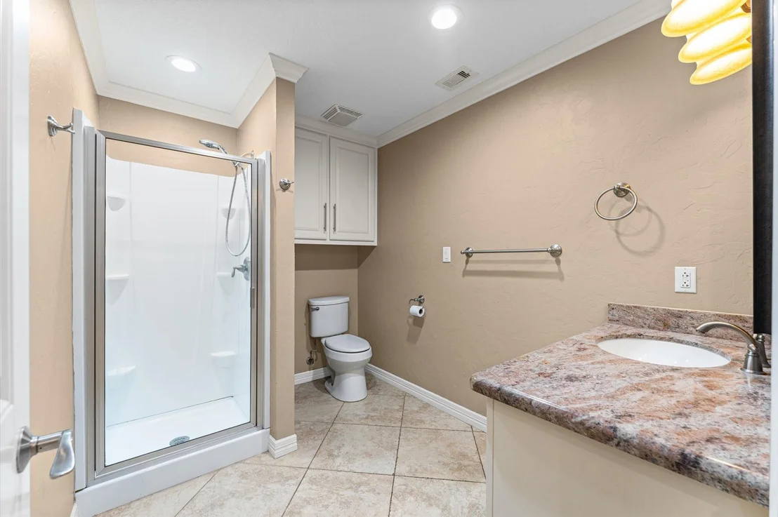 Photo of 727 Baker Drive