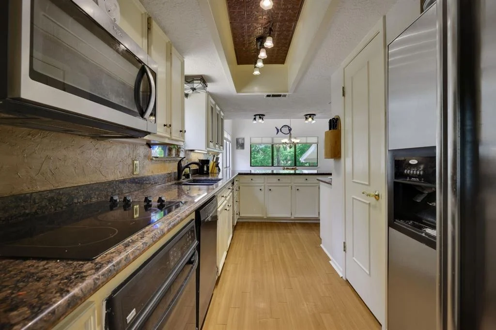 Photo of 81 Edgewater Lane