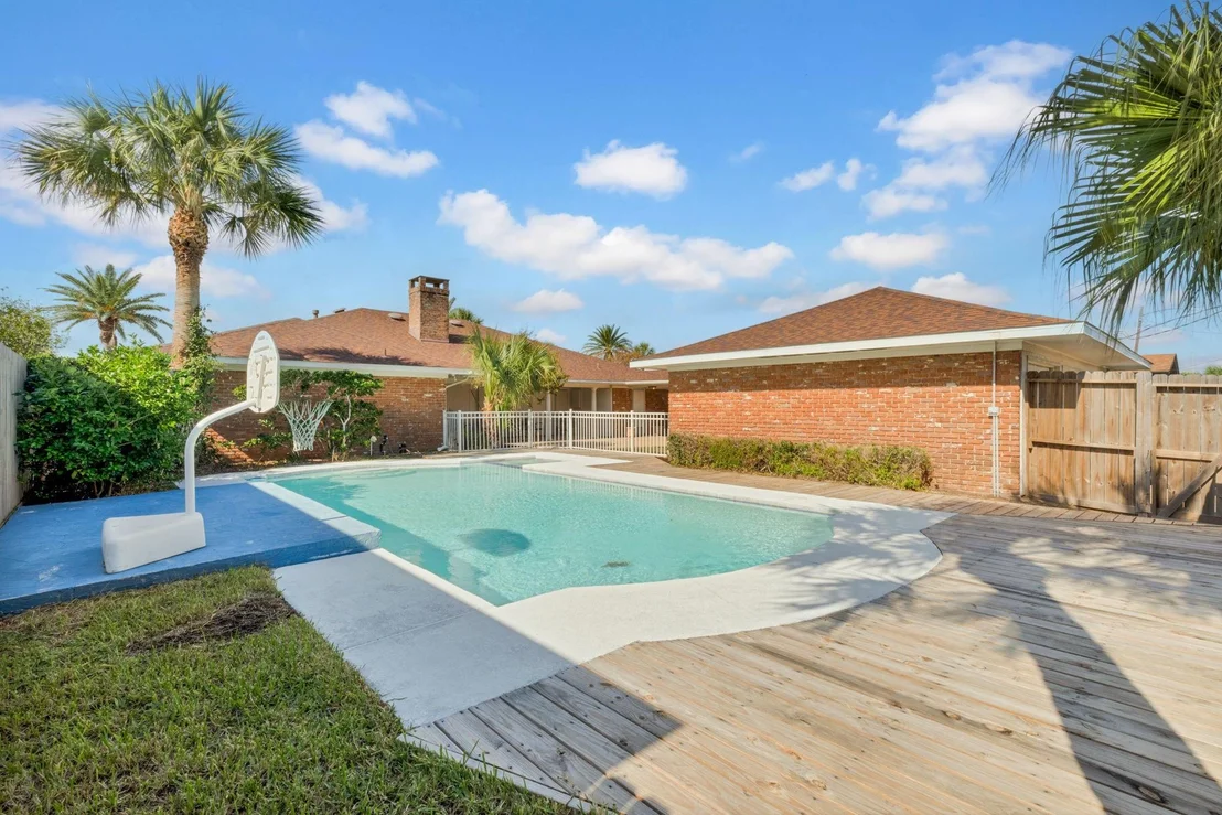 Photo of 56 Adler Circle