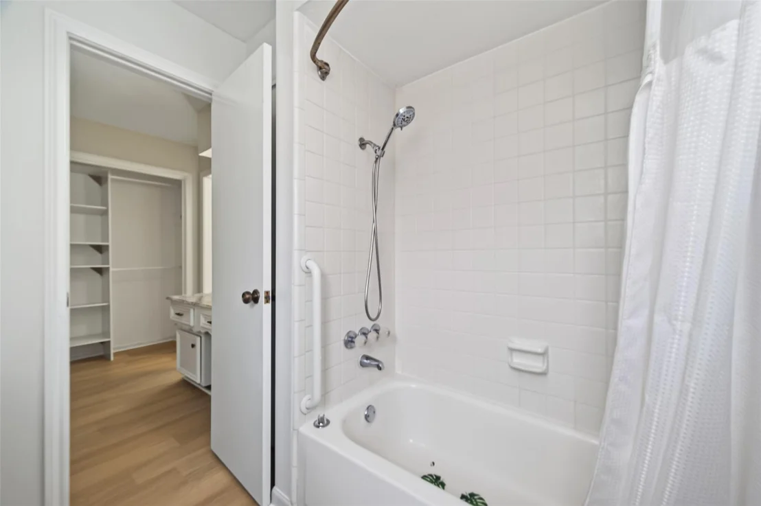 Photo of 25506 Many Oak Drive