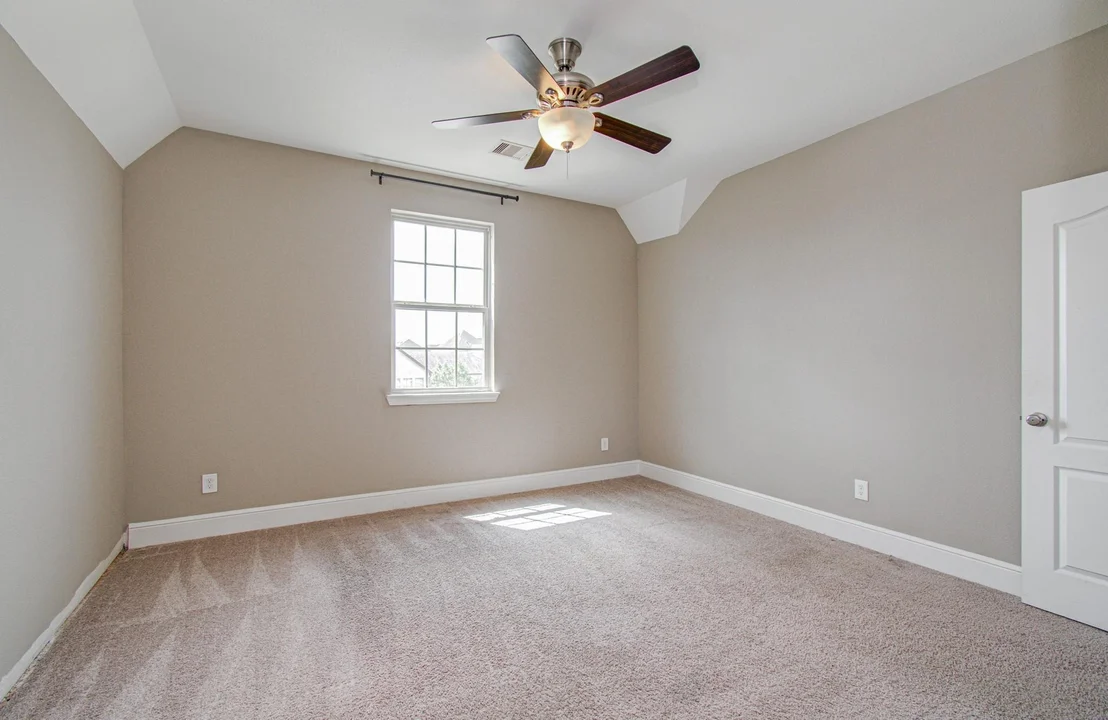 Photo of 2726 Kingston Bluff Lane