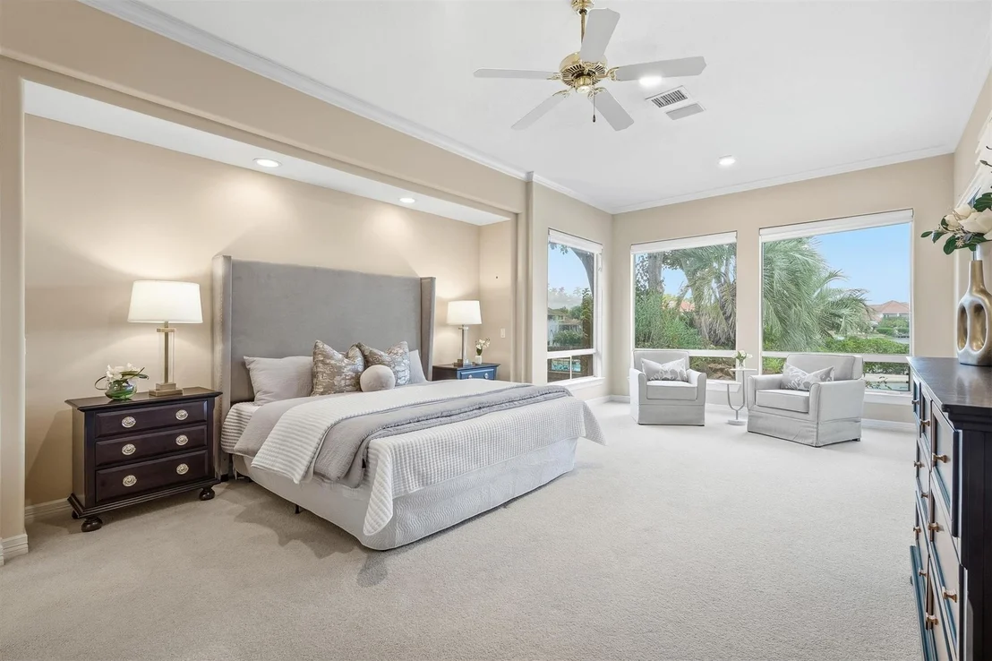 Photo of 19006 Windsor Lakes Drive