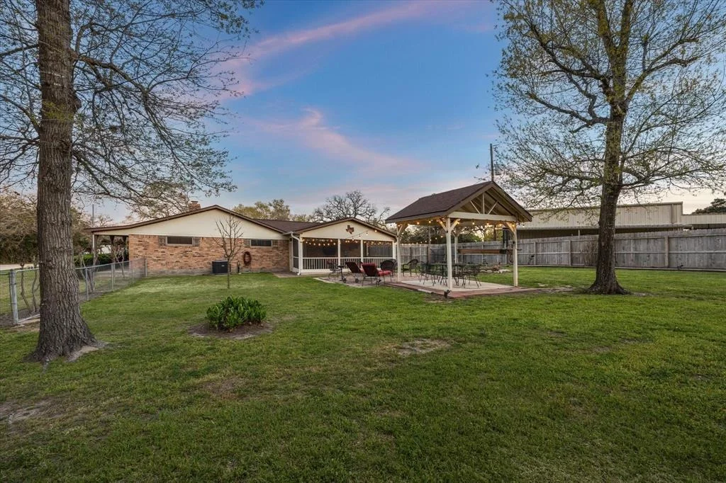 Photo of 1250 Sherwood Road