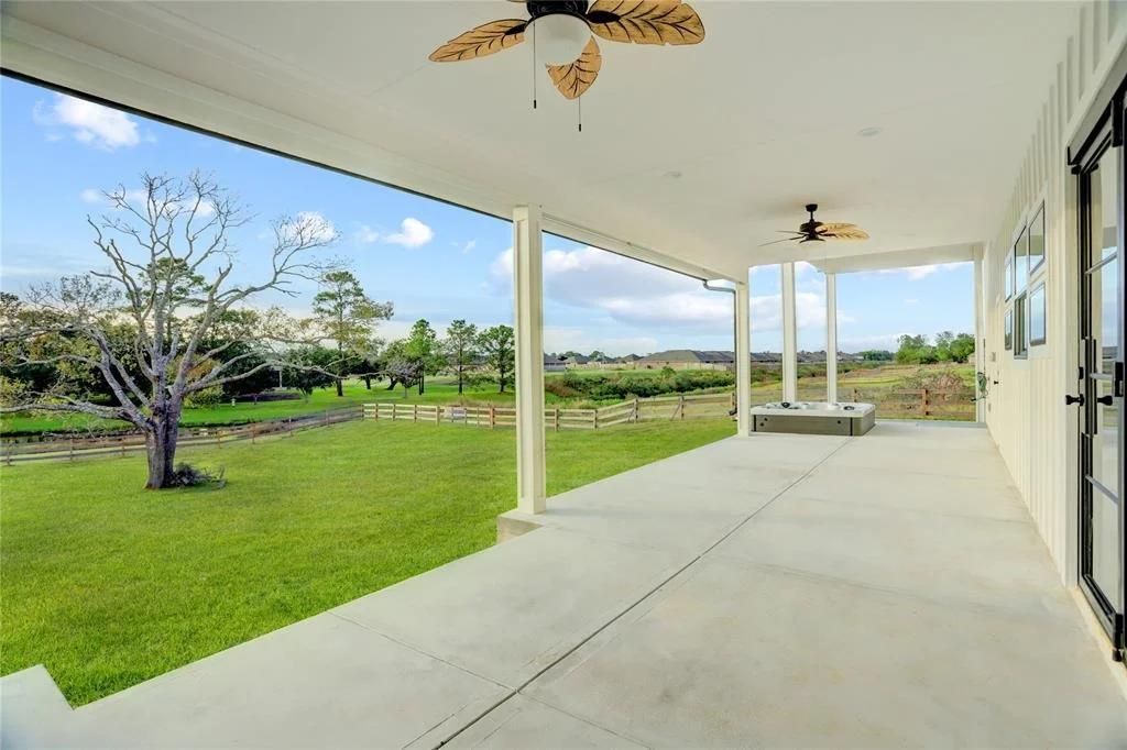 Photo of 4408 Leslies Way
