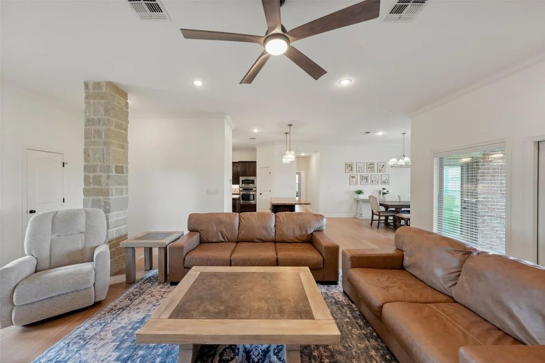 Photo of 135 Wellspring Boulevard