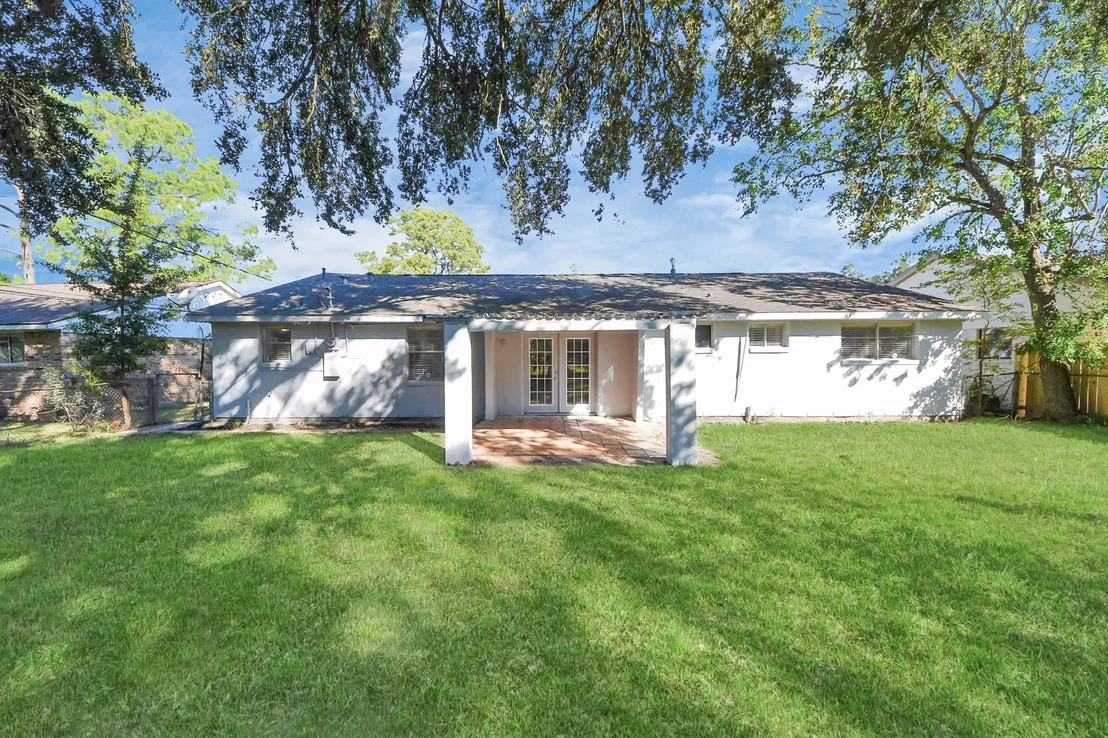 Photo of 6031 Dellfern Drive