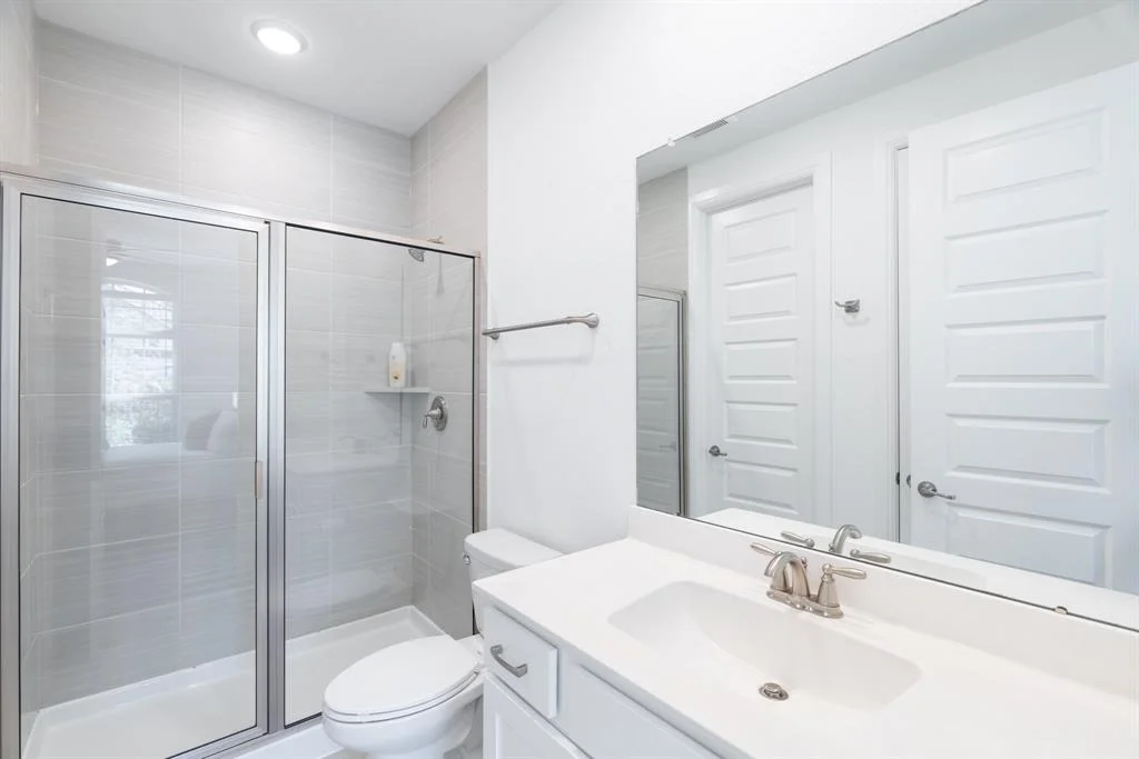 Photo of 32 Snowdrop Lily Drive