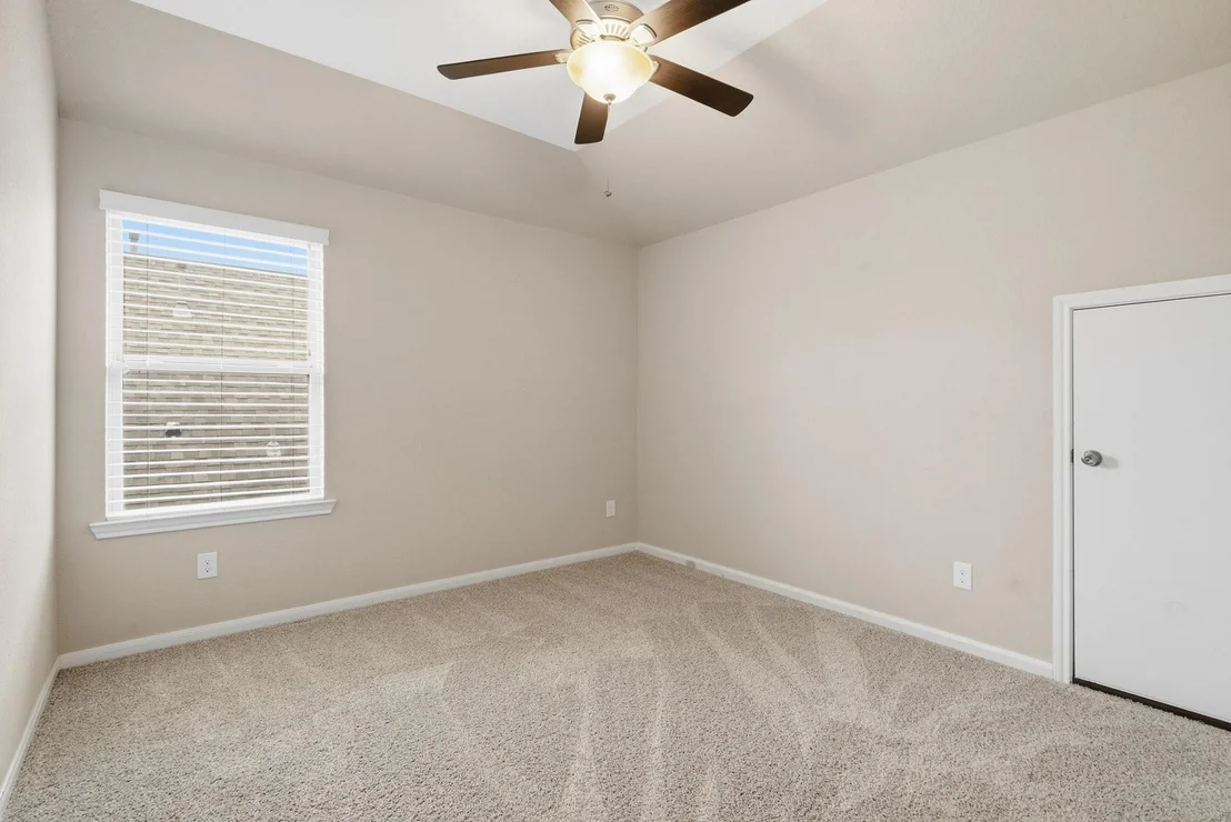 Photo of 6322 Wolf Run Drive