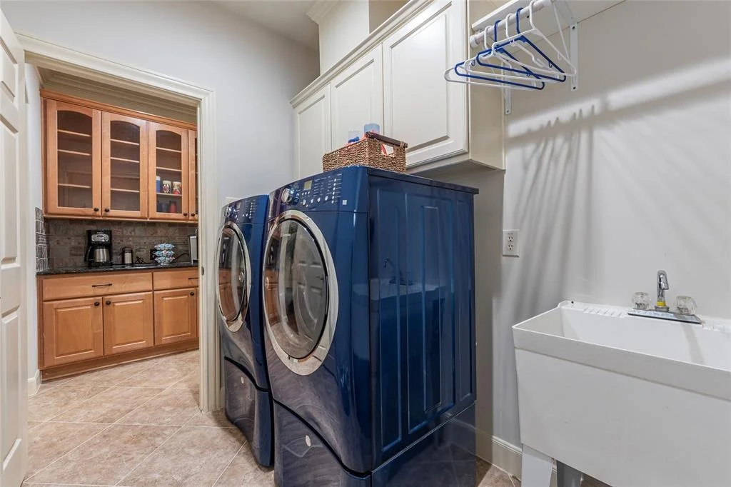 Photo of 3910 Rockpoint Circle