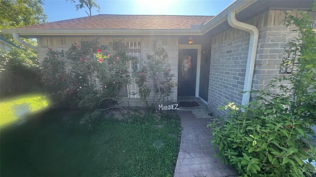 Photo of 8115 Crestwick Drive