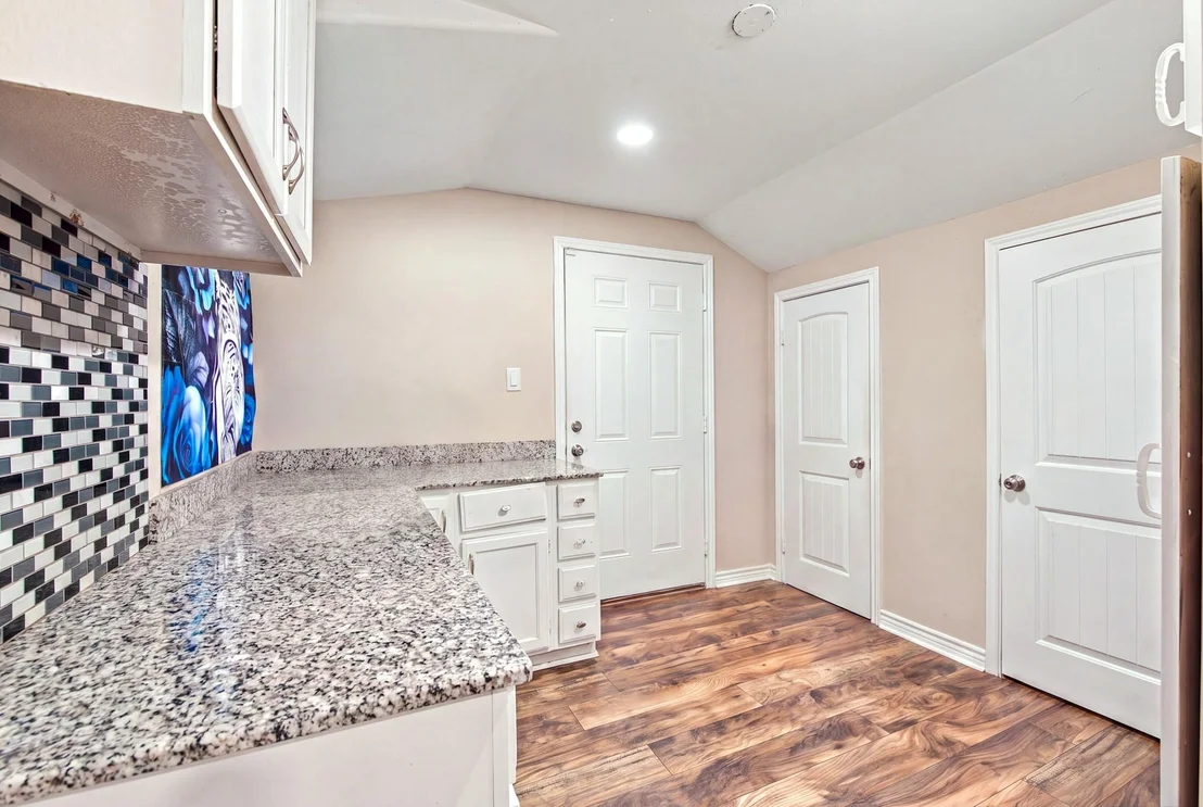 Photo of 1211 W 18th Street
