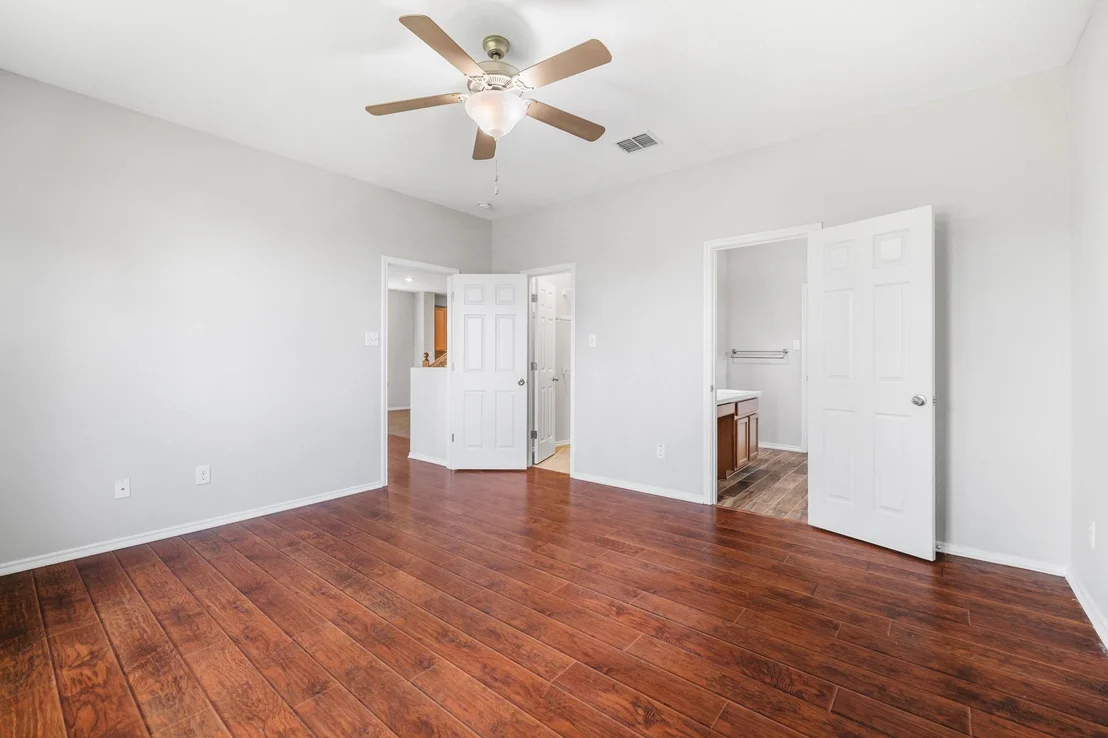 Photo of 3103 Thunder Gulch