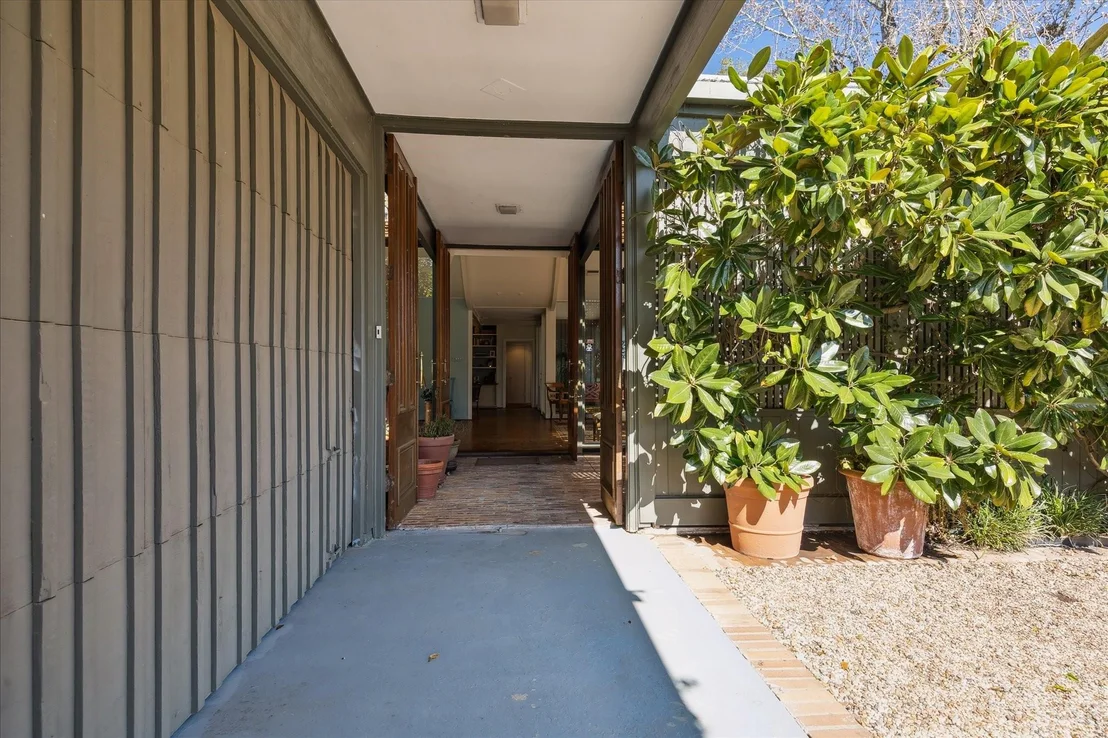 Photo of 6202 Valley Forge Drive